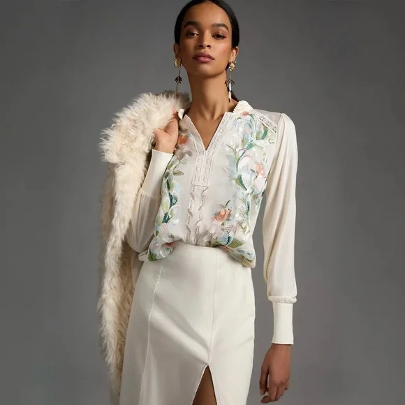 Tiny | Anthropologie Hartford Embroidered Top, Ivory/ Cream, Size XS - Picture 1 of 10